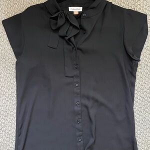 Calvin Klein Elegant Black Button-Down Blouse